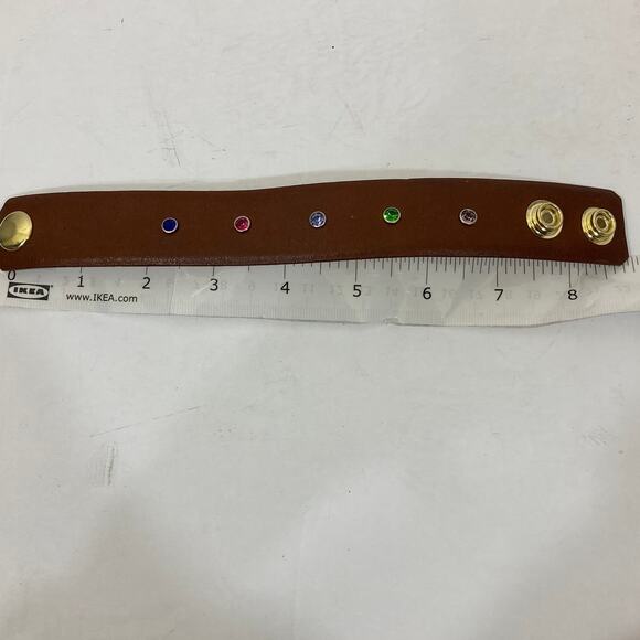 Upcycled crystal leather cuff bracelet made from glove tanned cowhide belt - Picture 6 of 6